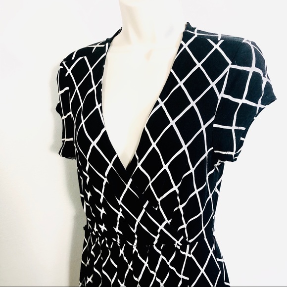 Express Black White Mini Dress XS Elastic Waist - Picture 4 of 8